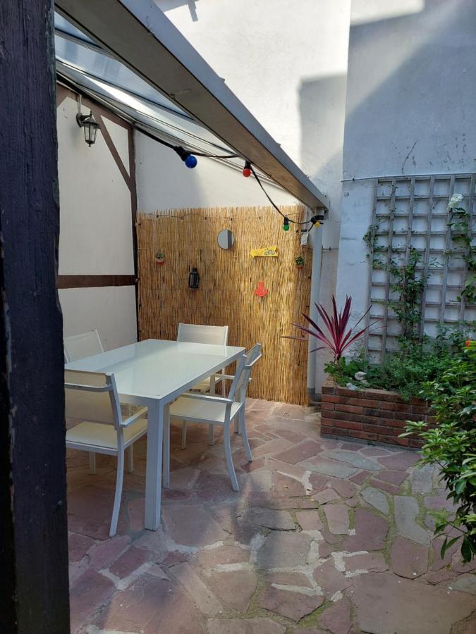 Comme Une Maison, Duplex Terrasse Hypercentre De Trouville Екстер'єр фото